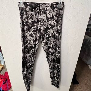 Printed leggings